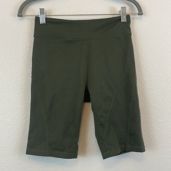 Free people movement biker shorts olive green size small